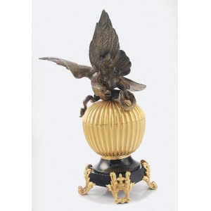 Puchar zwieńczony figurą orła, w stylu II Cesarstwa