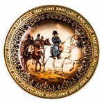 Zestaw czterech talerzy ozdobnych o tematyce napoleońskiej 