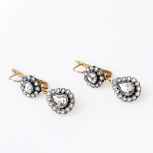 Boucles d'oreilles, or, diamants, début du 20e siècle, Russie
