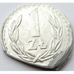 Polska, PRL, 1 złoty 1986, destrukt - mocna końcówki blachy i dodatkowy wystający kołnierz
