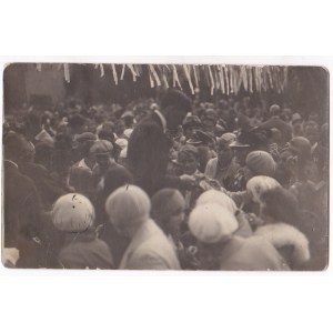 Przedwojenna fotografia: Loteria fantowa, Nieśwież(?), 28 VII 1929