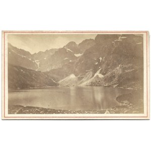 [GÓRY - Tatry - Morskie Oko - fotografia widokowa]. [nie przed 1876]. Fotografia form. 5,5x9,5 cm na oryg