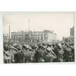 fotografia - Dzień Zwycięstwa 9 maja 1946 na Placu Saskim - zestaw 10 fotografii
