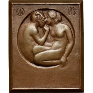 XX wiek, plakieta z 1917 roku, Satyr całujący nagą kobietę