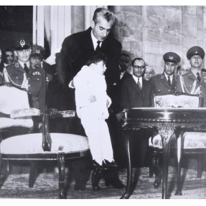 Iran - Szachinszach Mohammad Reza Pahlawi z synem
