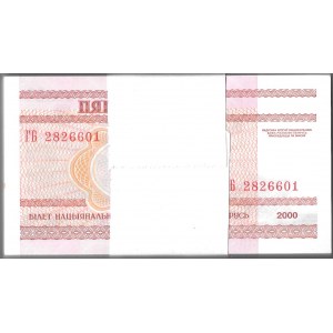 BIAŁORUŚ - paczka bankowa 100 x 5 rubli 2000