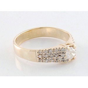 Gold ring