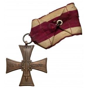 Krzyż Walecznych 1920 - z numerem