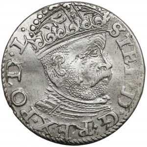 Stefan Batory, Trojak Ryga 1585 - niska korona
