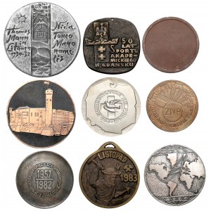 Zestaw medali, głównie Polska po 1945 (9szt)