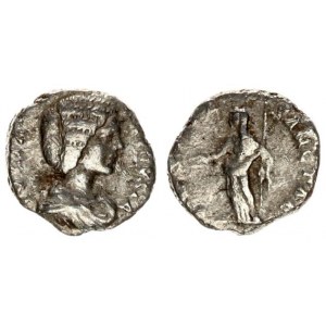 Roman Empire 1 Denarius Julia Domna  AD 193-217. Roma. Averse: IVLIA AVGVSTA Draped bust of Julia ri...