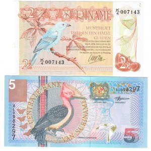 Suriname 2 1/2-5 Gulden 1985-2000  Lot of 2 Banknotes
