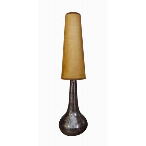 Lamp with leather shade