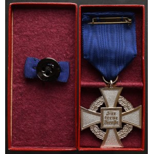 III Rzesza, Krzyż za 25 lat służby z bączkiem guzikowym