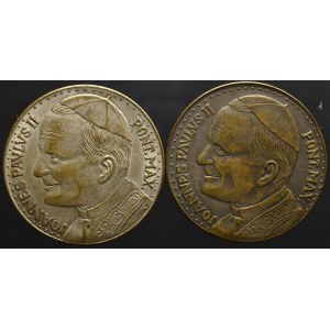 PRL, dwa medale z Janem Pawłem II