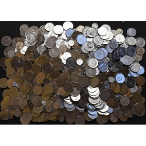 Włochy, duży zbiór monet - różne roczniki i nominały (ok. 6 kg)