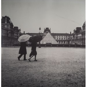 Konrad Glibowski (Ur. 1981), Luwr w deszczu - z serii „Paryż”, 2008