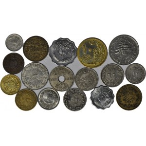 zestaw 17 szt. monety opisane alfabetem arabskim