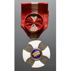 Włochy, Krzyż oficerski Orderu Korony Włoch