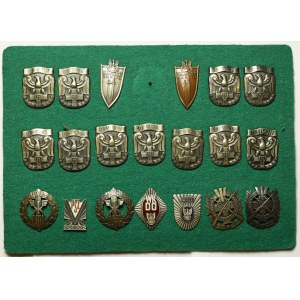 PRL, Zestaw wczesnych odznak szkół wojskowych + odznaki grunwaldzkie (20 egz)