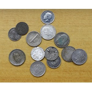 Zbiór drobnej srebrnej monety z Kanady i Europy