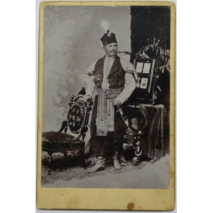 Poland, Photograph of a nobleman with a kontusz belt and a rifle