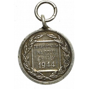 Poľská ľudová republika, miniatúrna strieborná medaila za zásluhy na poli slávy