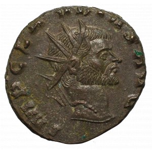 Římská říše, Claudius II. z Gothy, Antoninian