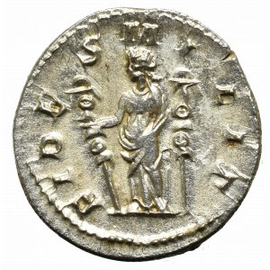 Římská říše, Filip I. Arabský, Antonín II.