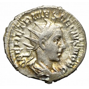 Cesarstwo Rzymskie, Hereniusz Etruskus, Antoninian