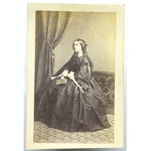 Poland, Photograph of a woman with mourning jewelry after 1863