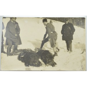 II RP, Fotografia żołnierze na polowaniu - pokot