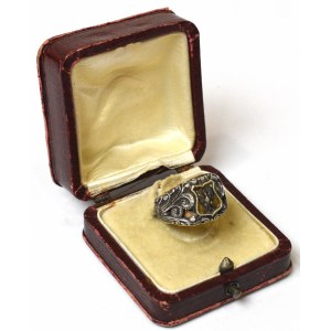 Polsko, Vlastenecký prsten ve stylu Ludvíka Filipa