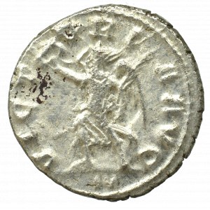 Cesarstwo Rzymskie, Trebonian Gallus, Antoninian