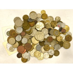 Lot of world coins