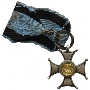 PRL, Krzyż Srebrny Orderu Virtuti Militari - Mennica