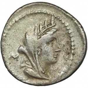 Roman Republic, C. Fabius C.f. Hadrianus, Denarius