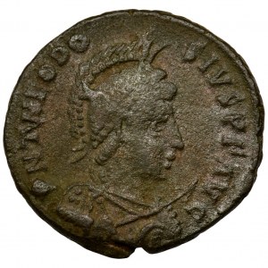 Römisches Reich, Theodosius II, Follis - RARE
