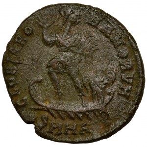 Römisches Reich, Theodosius II, Follis - RARE