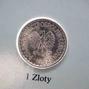 Polska, PRL 1944-1989, Zestaw: Coins of all nations, w tym złotówka 1982 z cienką datą