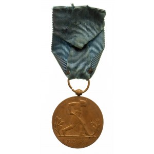 Polska, Medal X lecia Odzyskania Niepodległości 1918-1928