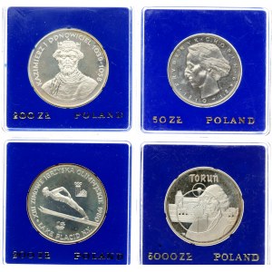 Poland 50 & 200 & 5000 Zlotych 1972-1989 Warsaw. With Origanal Box. Silver...