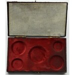 Polska, Powstanie Listopadowe, Pamiątka-pudełko na monety z roku 1831, bordowe ze złoceniami
