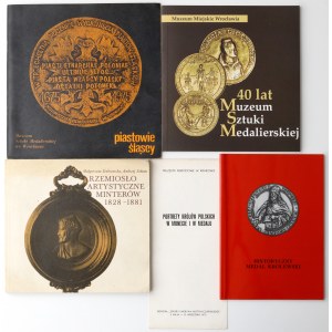 Medale - zestaw 5 szt. publikacji