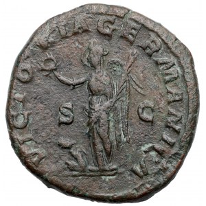 Maksymin Trak (235-238 n.e.) Sesterc - Victoria Germanica