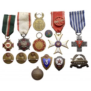PRL / ZSRR - zestaw odznaczeń, odznak itp. (14szt)