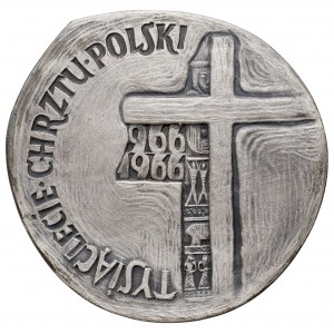 Medal SREBRO Tysiąclecie Chrztu Polski 966-1966 - w etui