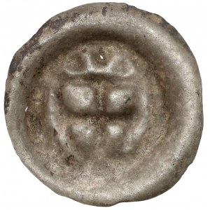 Zakon Krzyżacki, Brakteat - Tarcza z krzyżem (1307-1318) - trzy kule