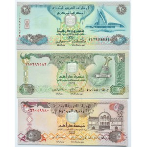 ZEA, lot banknotów, 35 dinarów, UNC