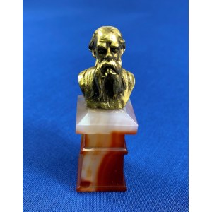 Tolstoy Leo, Bust [Gilt bronze, agate].